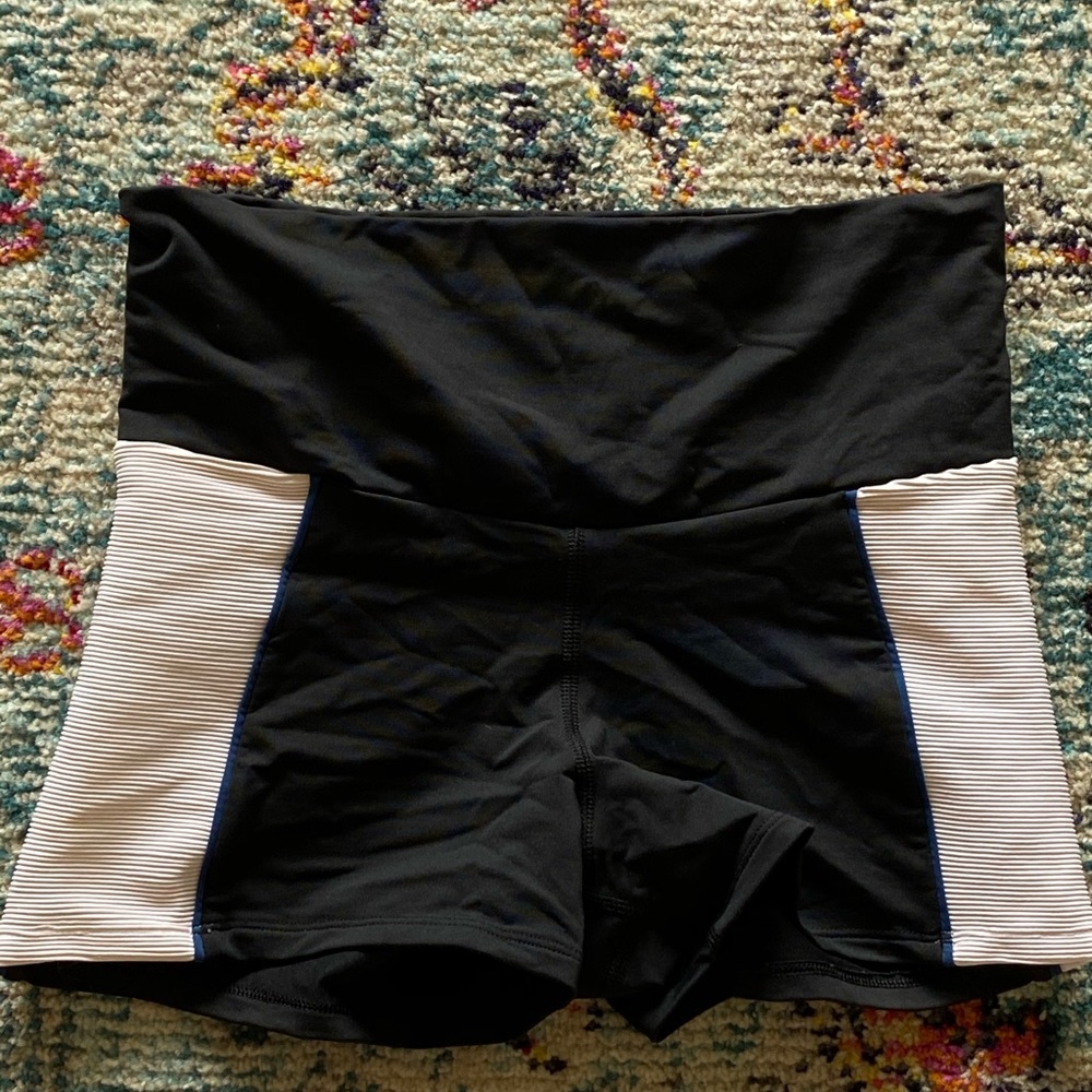 Michi shorts M